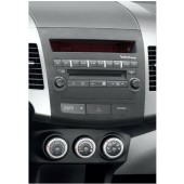 Redukční rámeček 9" autorádia pro Citroen, Mitsubishi, Peugeot